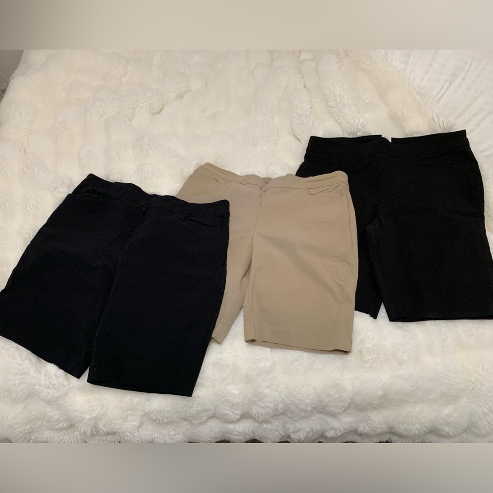 Set of 3 shorts Time and Tru bermuda .